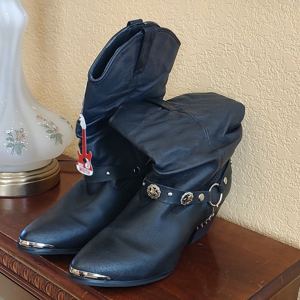 Women's Black Dingo Western Slouch Harness Heeled Booties w Metal Accents SZ 10W